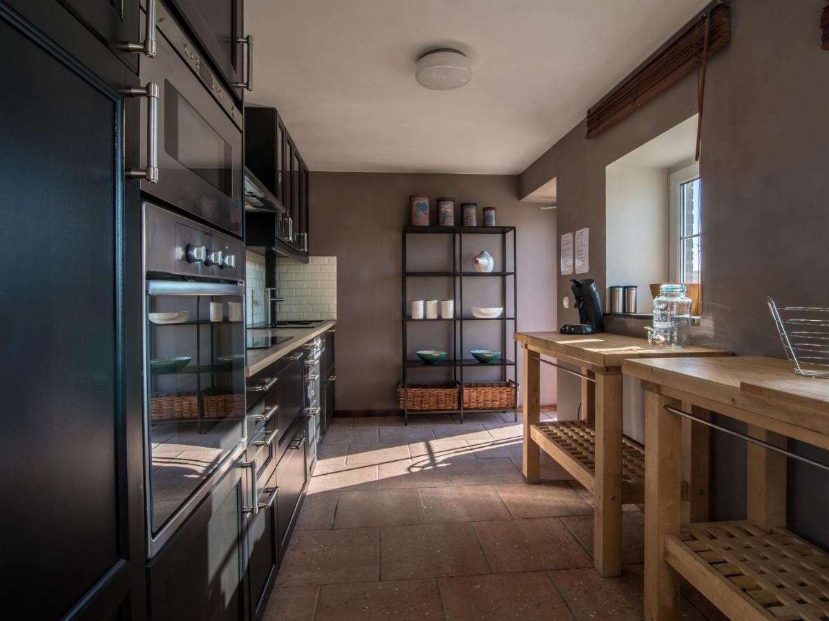 Holiday home Leuk Huis Met Zwembad *